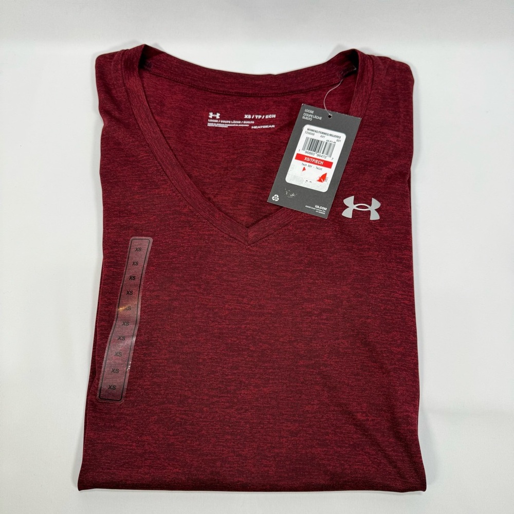 NWT New Under Armour Women's V-Neck Jersey Tech Twist XS Shirt Top Exercise - Picture 2 of 4
